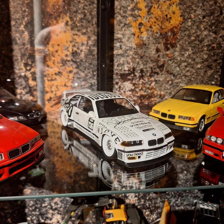 1:18 Bmw e36 Kreamo zeer bijzonder model, Hobby en Vrije tijd, Modelauto's | 1:18, Zo goed als nieuw, Overige merken, Ophalen of Verzenden