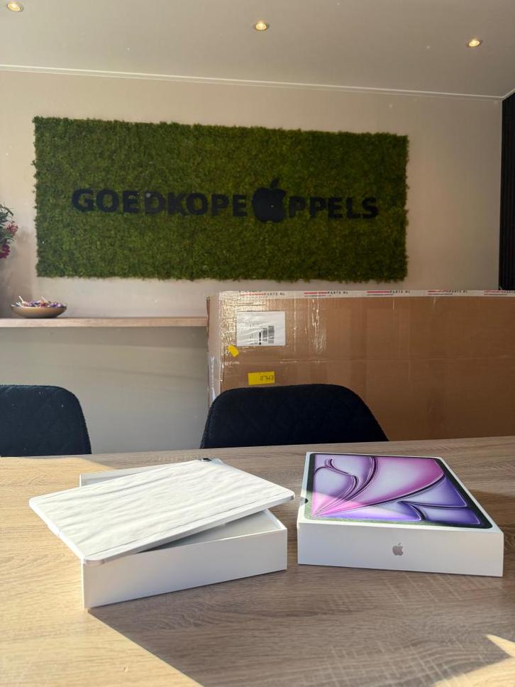 iPad Air 13 inch m2 1TB Wifi + Cellular | nieuw in doos, Computers en Software, Apple iPads, Nieuw, Apple iPad Air, Wi-Fi en Mobiel internet