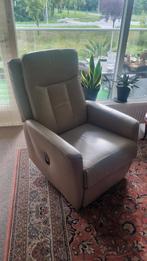 1 prachtig  luie stoelen leer nog maar 1, Ophalen, Leer