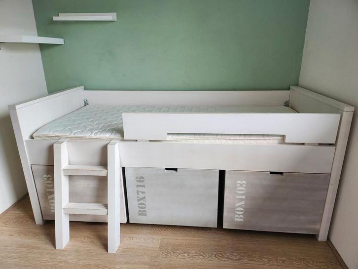 Half hoogslaper Bopita, Kinderen en Baby's, Kinderkamer | Stapelbedden en Hoogslapers, Zo goed als nieuw, Halfhoogslaper, Ophalen