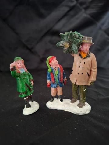 Lemax Capturing The Christmas Tree set of 2 beschikbaar voor biedingen