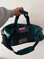 Supreme duffle bag, Ophalen of Verzenden, Zo goed als nieuw, Zwart, 30 cm of meer