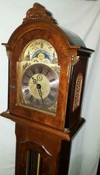 staand horloge wortelnoten  maker wuba / warmink, Ophalen