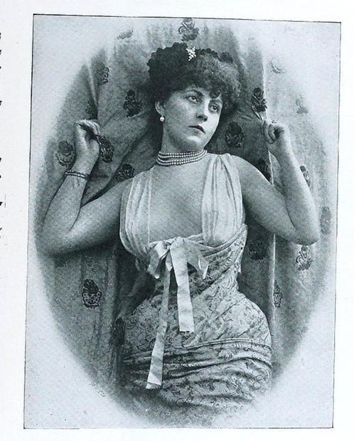 Nos Jolies Actrices [c. 1895] Belle Epoque Cleo de Merode, Antiek en Kunst, Antiek | Boeken en Bijbels, Ophalen of Verzenden
