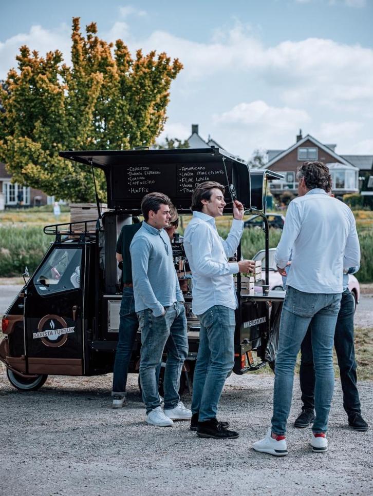 Nostalgische Barista TukTuk – Italiaanse koffie op locatie!, Hobby en Vrije tijd, Feestartikelen | Verhuur, Nieuw, Overige, Ophalen