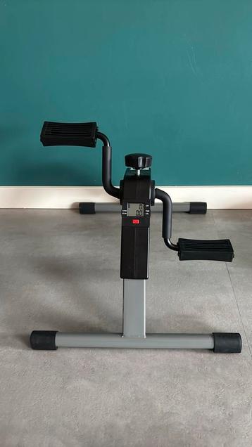 Stoelfiets / Mini Hometrainer timer, teller & weerstandsknop beschikbaar voor biedingen