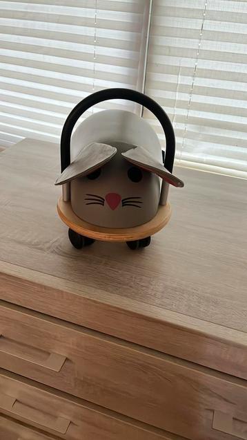 Wheely bug muis beschikbaar voor biedingen