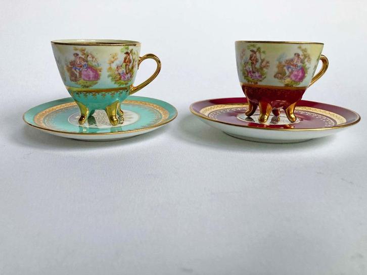Twee kleine kopjes met schotels Alt Wien, Gloria, Karlsbad, Antiek en Kunst, Antiek | Servies los, Ophalen of Verzenden