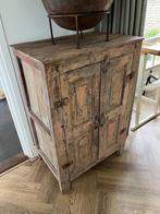 Oud Kastje uit India zeer fraai patina van ouderdom, Huis en Inrichting, Kasten | Overige, Ophalen, Gebruikt