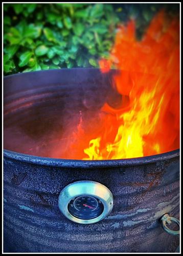 Olievat BBQ + vuurkorf beschikbaar voor biedingen