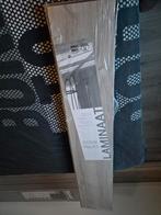 Grijs eiken laminaat extra breed, Doe-het-zelf en Verbouw, Vloerdelen en Plavuizen, Ophalen, 50 tot 150 cm, Nieuw, 10 tot 30 cm