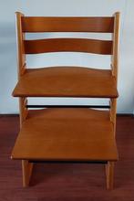 Stokke Tripp Trapp kinderstoel, walnoothout, Ophalen, Zo goed als nieuw, Meegroeistoel