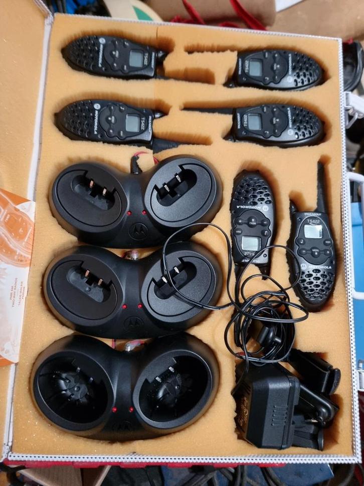 Motorola portofoons 5422 -PMR  6 stuks met laders in koffer, Telecommunicatie, Portofoons en Walkie-talkies, Nieuw, Portofoon of Walkie-talkie