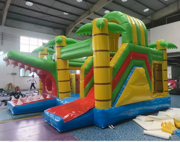 Springkussen te huur – 5x5 meter plezier!, Kinderen en Baby's, Speelgoed | Buiten | Springkussens, Zo goed als nieuw, Ophalen of Verzenden