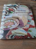 Kathy Doughty - Moderne quiltontwerpen, Ophalen of Verzenden, Zo goed als nieuw, Kathy Doughty; Sarah Fielke, Borduren en Naaien
