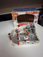 Dickensville schaatsbaan met doos, Diversen, Kerst, Ophalen of Verzenden, Zo goed als nieuw