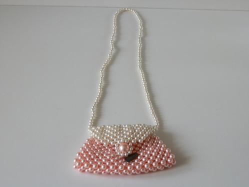 Barbie pareltasje., Sieraden, Tassen en Uiterlijk, Tassen | Damestassen, Zo goed als nieuw, Overige typen, Overige kleuren, Ophalen of Verzenden