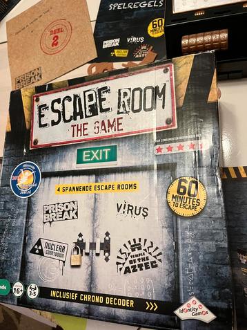 Escape Room The Game Bordspel, met chrono decoder beschikbaar voor biedingen