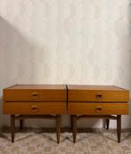 Vintage set nachtkastjes teak retro fineer Deens design, Huis en Inrichting, Slaapkamer | Nachtkastjes, Vintage, Vintage, Zo goed als nieuw