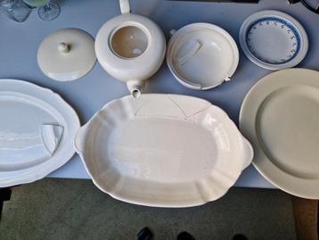 GRATIS kapot servies voor hobby doeleinden beschikbaar voor biedingen