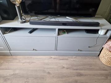 Tv meubel ikea beschikbaar voor biedingen