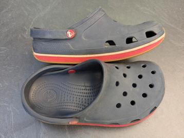 Crocs maat J3 is 33/34 netjes blauw beschikbaar voor biedingen