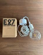Muuto E27 lampje + lamp, Huis en Inrichting, Lampen | Hanglampen, Ophalen of Verzenden, Zo goed als nieuw, Minder dan 50 cm