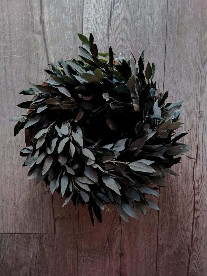 Mooie  kleine krans van  steeneik, Huis en Inrichting, Woonaccessoires | Kransen, Zo goed als nieuw, Ophalen of Verzenden