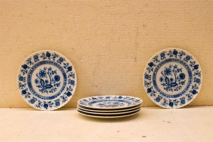 6 stuks Royal Tettau porseleinen borden 48675, Huis en Inrichting, Keuken | Servies, Gebruikt, Bord(en), Wedgwood, Aardewerk, Ophalen of Verzenden