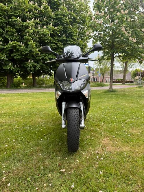 Runner RST 70 cc, Fietsen en Brommers, Scooters | Piaggio, Zo goed als nieuw, Overige modellen, Ophalen