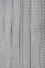Zweigart lichtbeige einfassband 30mm : lot van 24 meter, Ophalen, Nieuw, Lint, Band of Elastiek