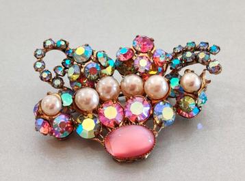 Costume Jewelry. Jaren 50 broche. Glitter and glamour. Glas beschikbaar voor biedingen