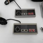 Nintendo Classic NES Mini, Spelcomputers en Games, Spelcomputers | Nintendo NES, Nintendo, Zo goed als nieuw, Support@nintendo.com