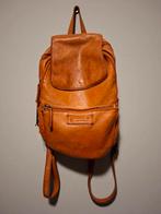 DSTRCT Harrington Road Leren rugtas - Cognac, Sieraden, Tassen en Uiterlijk, Ophalen of Verzenden, Zo goed als nieuw, 25 tot 40 cm