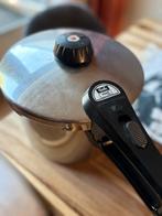 Fissler Vitavit snelkookpan 6L, Huis en Inrichting, Keuken | Potten en Pannen, Ophalen of Verzenden, Zo goed als nieuw, Rvs, Kookpan of Snelkookpan