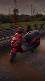 Zip 4takt 50cc brom topspeed 65, Ophalen, Maximaal 45 km/u, Zip, Zo goed als nieuw