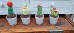 te koop 4 glazen potje s met gebreide cactus, Verzenden