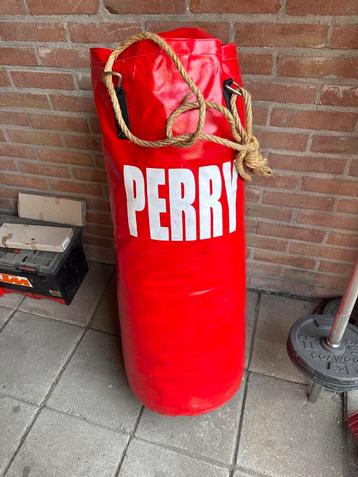 Rode Perry Bokszak - Klaar voor gebruik! beschikbaar voor biedingen