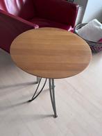 Vintage Ikea bijzettafeltje!, Huis en Inrichting, Tafels | Bijzettafels, Minder dan 55 cm, Rond, Zo goed als nieuw, Vintage, industrieel