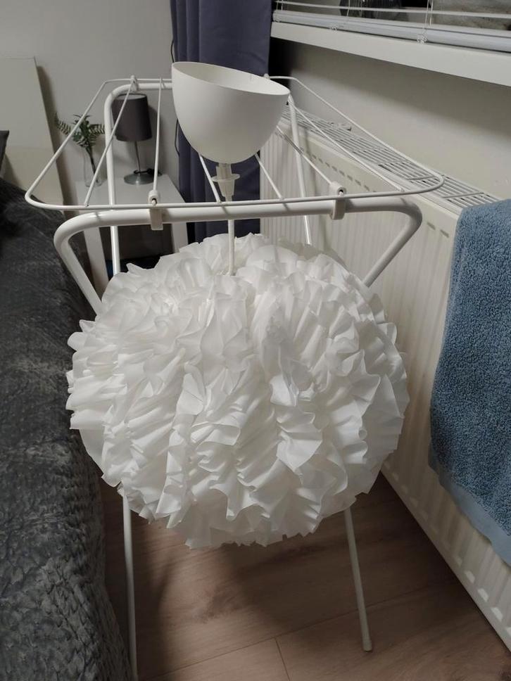 Ikea Hanglamp Ronde Knuffel, Huis en Inrichting, Lampen | Hanglampen, Zo goed als nieuw, 50 tot 75 cm, Kunststof, Stof, Ophalen of Verzenden