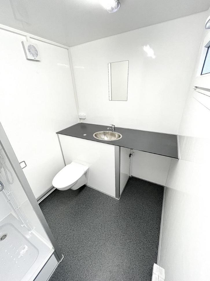 Nieuwe mobiele badkamer op aanhanger €10.500 Geremd PlugPlay, Doe-het-zelf en Verbouw, Sanitair, Nieuw, Overige typen, Ophalen