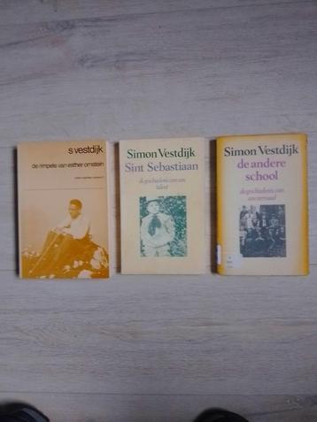Simon Vestdijk beschikbaar voor biedingen