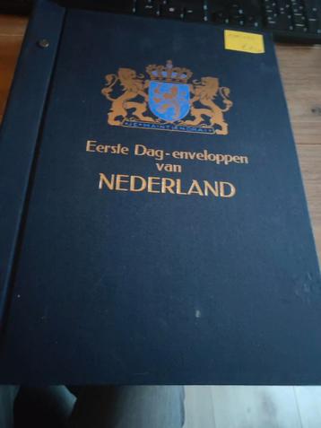 Nederland fdcs 1972/1992 in davo album deel 1/2 beschikbaar voor biedingen