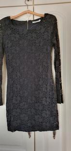 Only Kanten jurkje gevoerd maat m, Kleding | Dames, Positiekleding, Ophalen of Verzenden, Zo goed als nieuw, Jurk