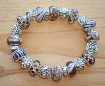Elastische armband met 24 bedels - maat naar wens PSE203 beschikbaar voor biedingen