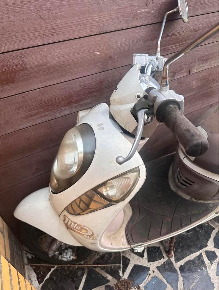 Sym mio summer edition 2010 opknapper, Fietsen en Brommers, Scooters | SYM, Zo goed als nieuw, Mio, Benzine, Ophalen