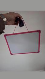 Memobord magneetbord roze, Ophalen of Verzenden, Zo goed als nieuw, Magneetbord