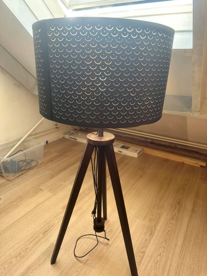 Ikea - Lauters (Staande Lamp), Huis en Inrichting, Lampen | Vloerlampen, Zo goed als nieuw, 150 tot 200 cm, Ophalen
