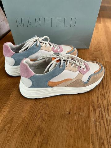 Manfield Dames sneakers met gekleurde details ZGAN beschikbaar voor biedingen