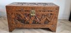 Kamferhouten kist aziatisch houtsnijwerk, Huis en Inrichting, Ophalen, Minder dan 50 cm, Gebruikt, 50 tot 100 cm